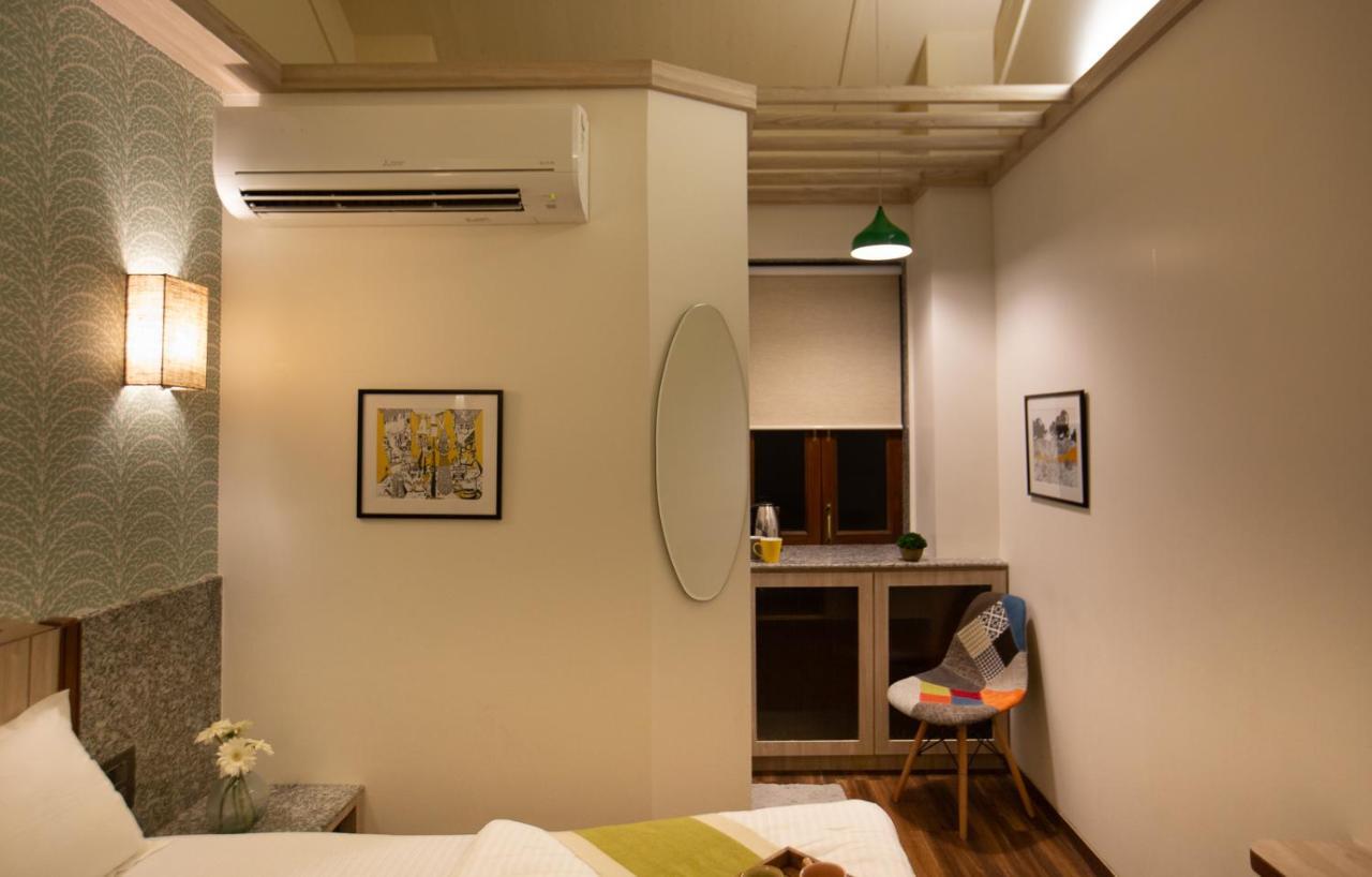 Traveller'S Inn Hotel - Fort Mumbai Exterior photo