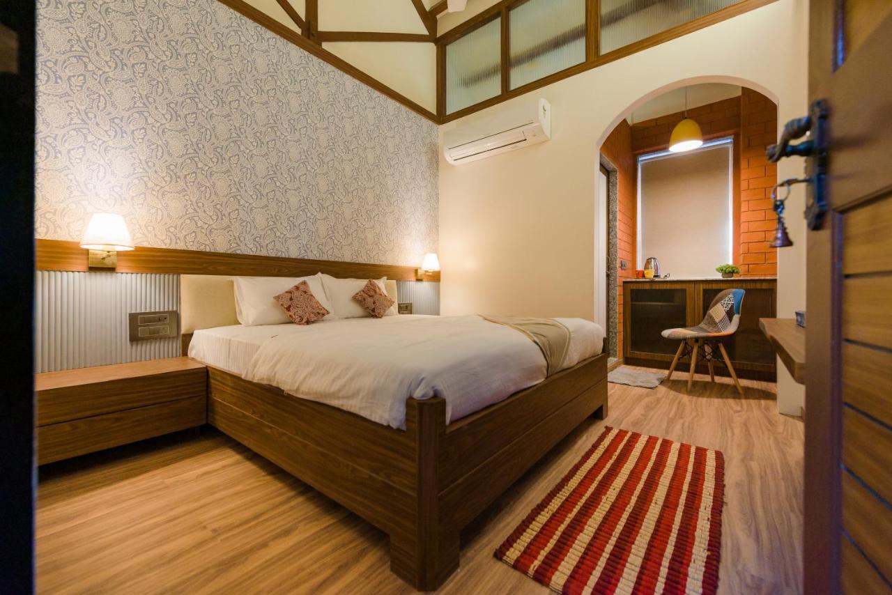 Traveller'S Inn Hotel - Fort Mumbai Exterior photo